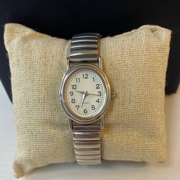Accessories - Women’s Watch